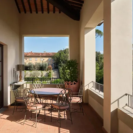 Collegio Querce, Collection 5* Florence
