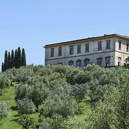 Collegio Querce, Collection Hotel