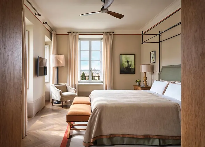 Collegio Querce, Collection Florença