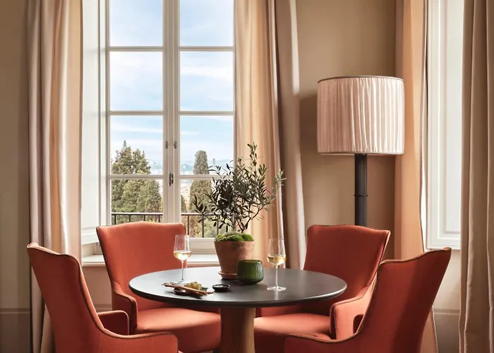 Collegio Querce, Collection Hotel