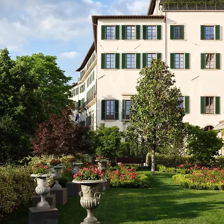 Hotel Collegio Querce, Collection